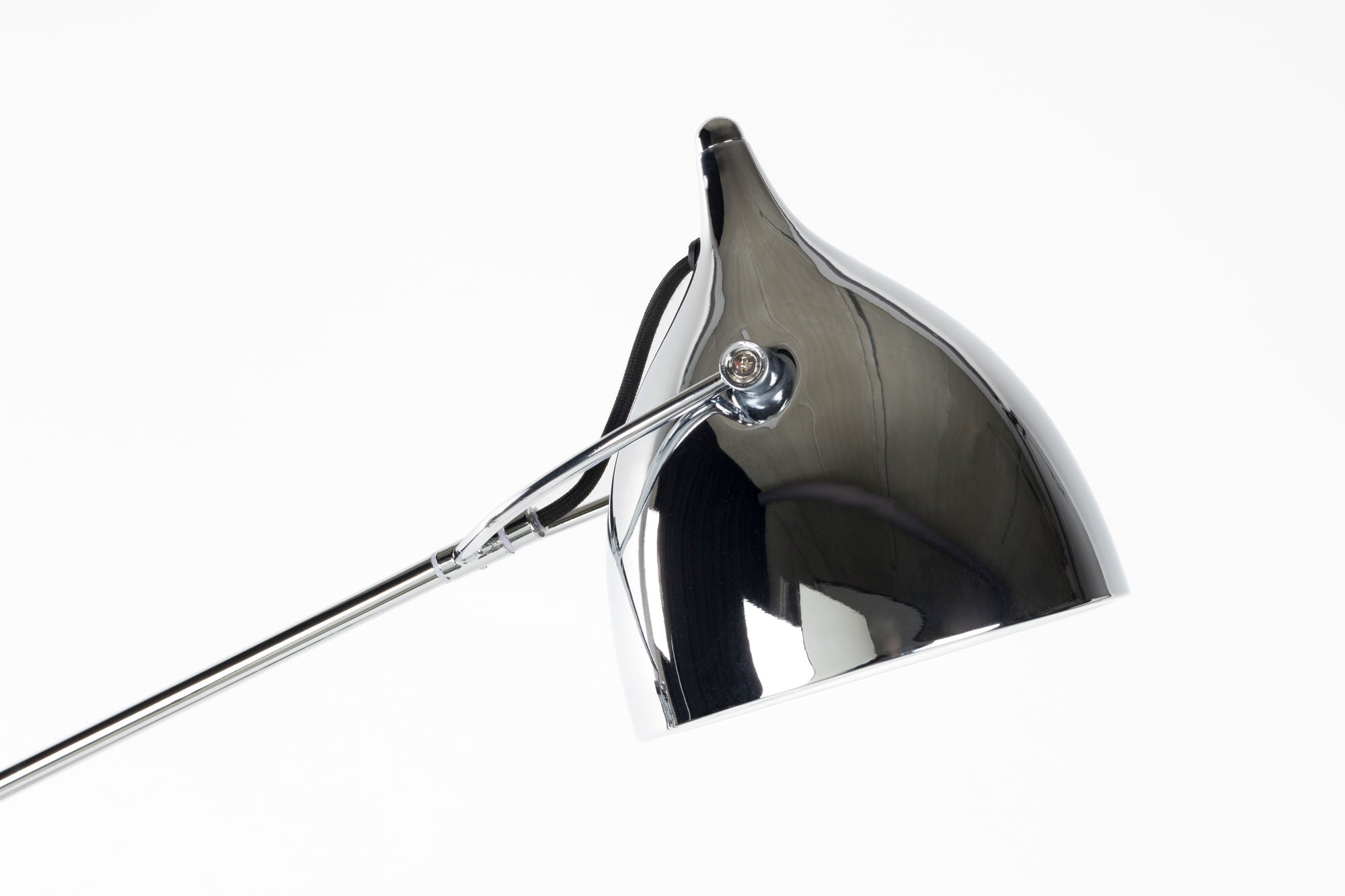 Zuiver Reader Chrome Table Lamp